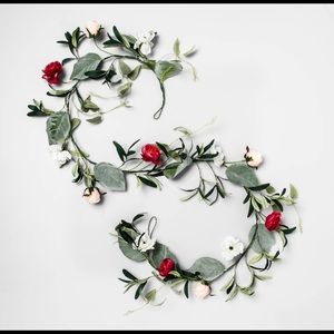 opalhouse floral garland